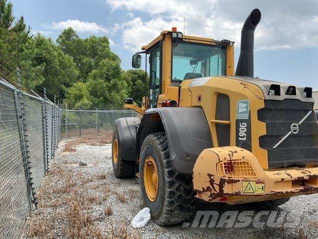Volvo L90G Колесни товарачи