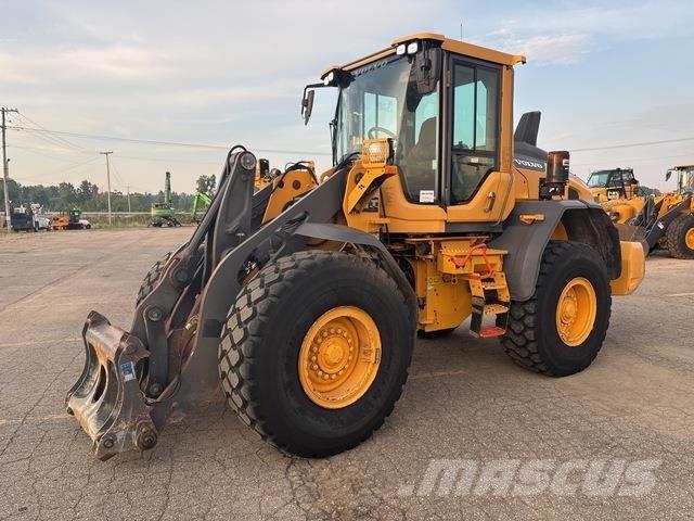 Volvo L90H Колесни товарачи