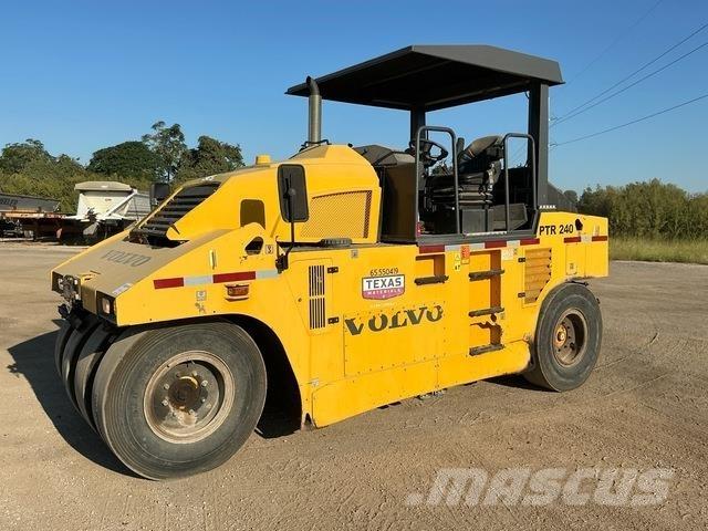Volvo PTR240 Пневматични гумени  ролки
