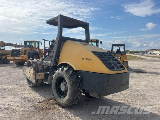 Volvo SD-70F Еднобарабанни ролки
