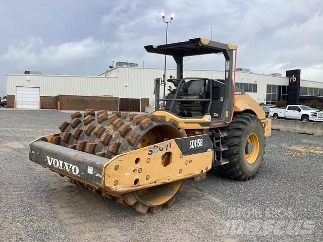 Volvo SD115B Еднобарабанни ролки
