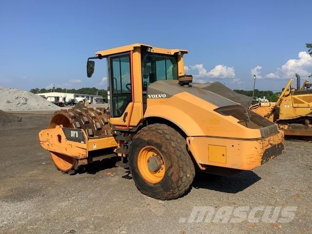 Volvo SD115B Еднобарабанни ролки
