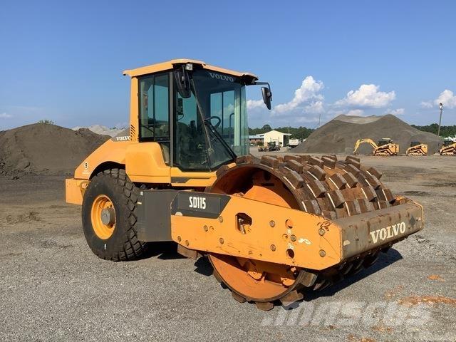 Volvo SD115B Еднобарабанни ролки
