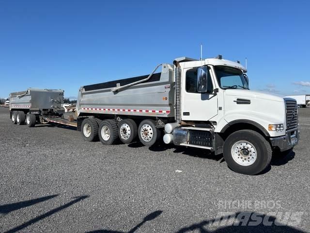 Volvo VHD Самосвал