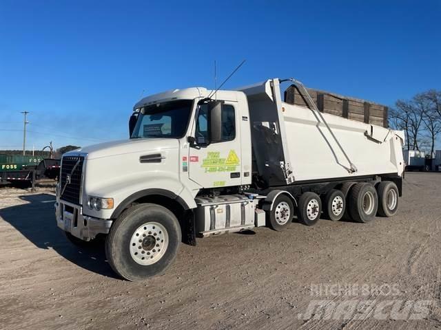 Volvo VHD Самосвал