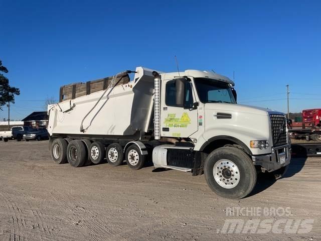 Volvo VHD Самосвал