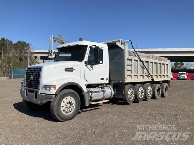 Volvo VHD Самосвал