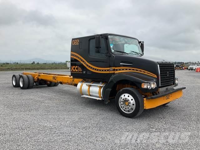 Volvo VHD64F Кабини