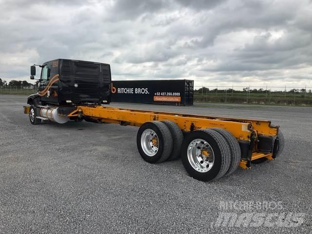 Volvo VHD64F Кабини