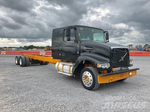 Volvo VHD64F Кабини
