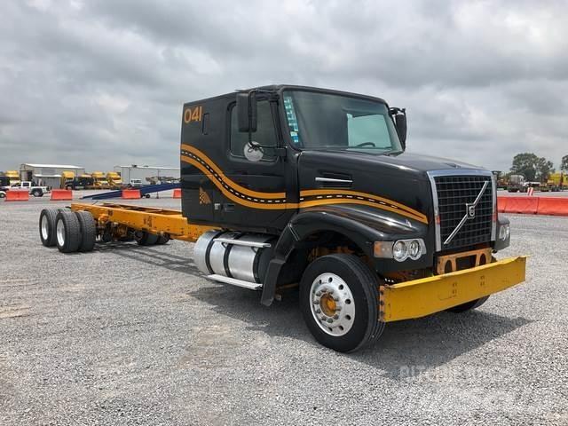 Volvo VHD64F Кабини