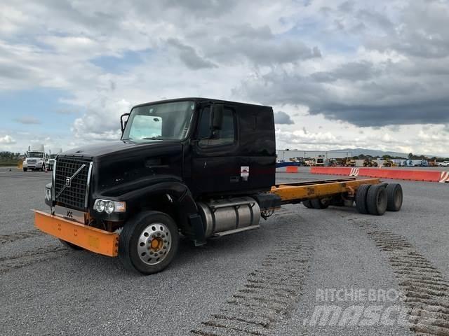 Volvo VHD64F Кабини