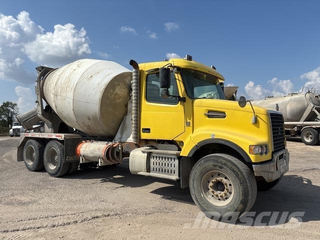 Volvo VHD64F Други