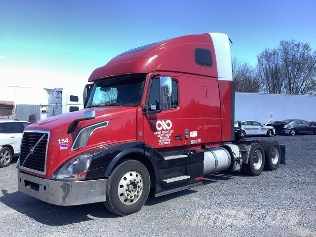 Volvo VNL Влекачи