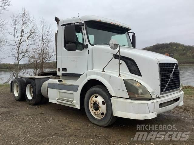 Volvo VNL Влекачи