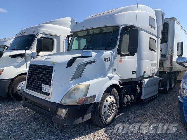 Volvo VNL Влекачи