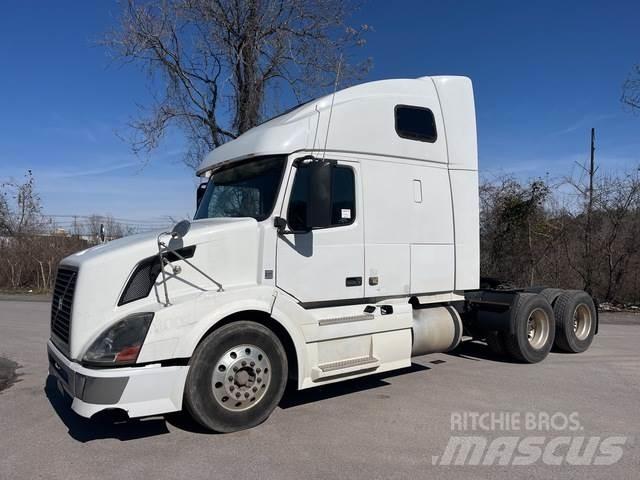 Volvo VNL Влекачи