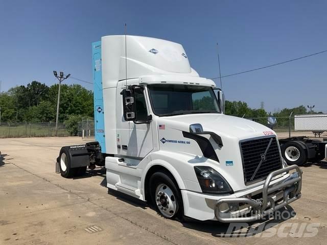 Volvo VNL Влекачи