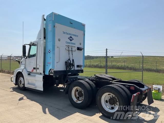 Volvo VNL Влекачи