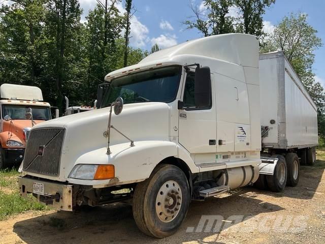 Volvo VNL Влекачи