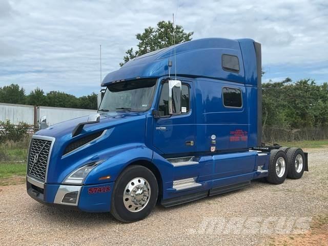 Volvo VNL Влекачи