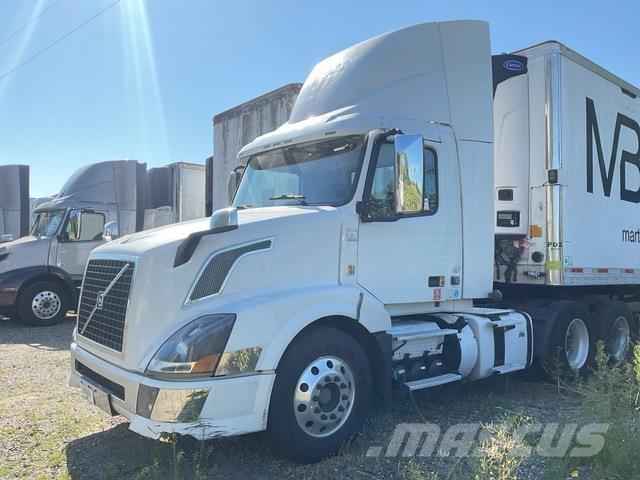 Volvo VNL Влекачи