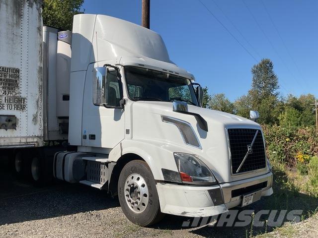 Volvo VNL Влекачи