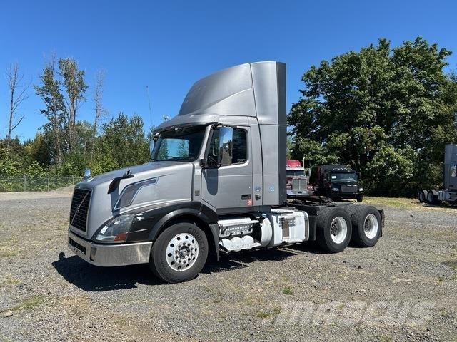 Volvo VNL Влекачи