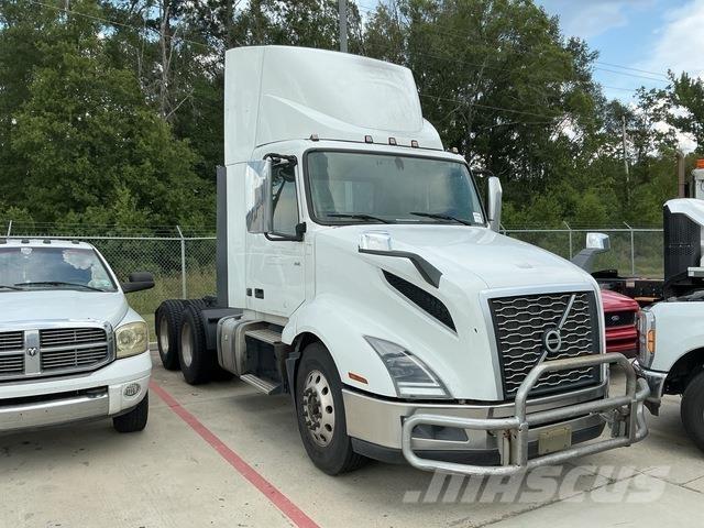 Volvo VNL Влекачи