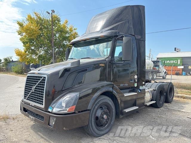 Volvo VNL Влекачи