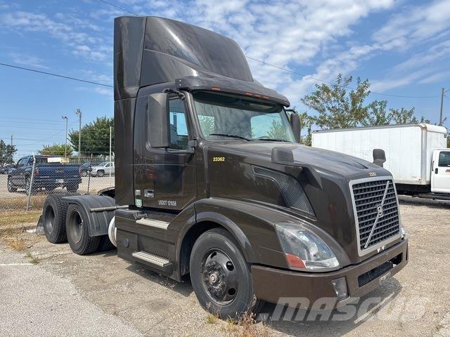 Volvo VNL Влекачи