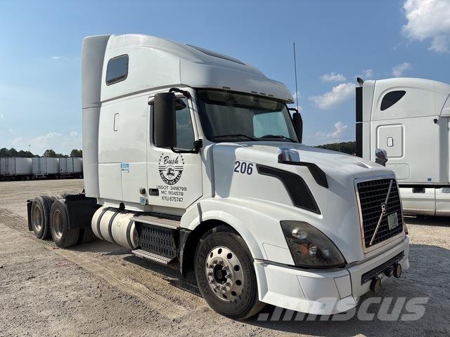 Volvo VNL Влекачи