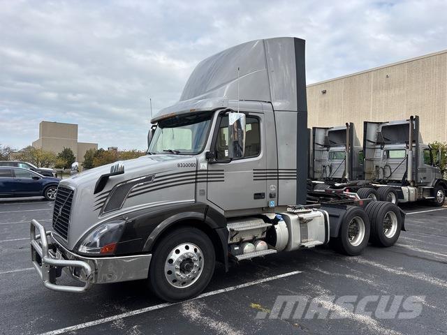 Volvo VNL Влекачи