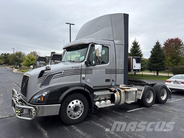 Volvo VNL Влекачи