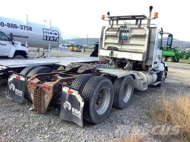 Volvo VNL Влекачи