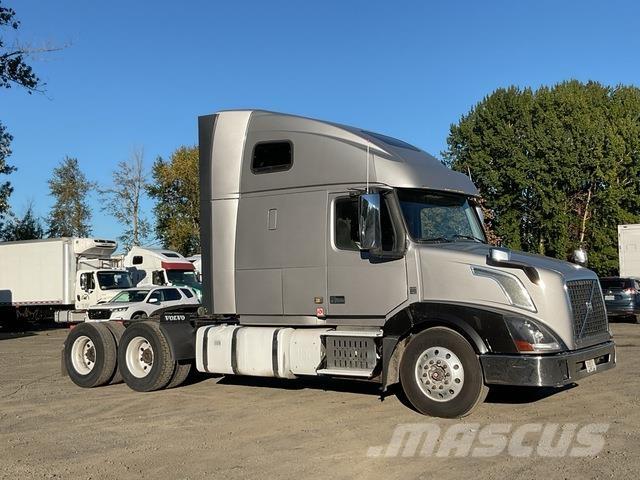 Volvo VNL Влекачи