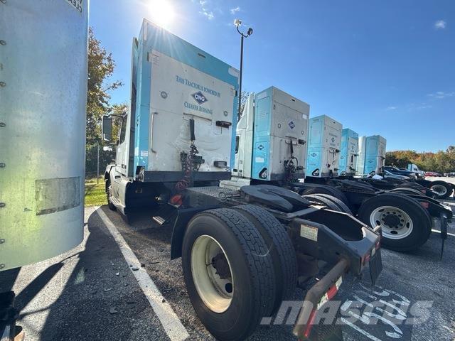 Volvo VNL Влекачи