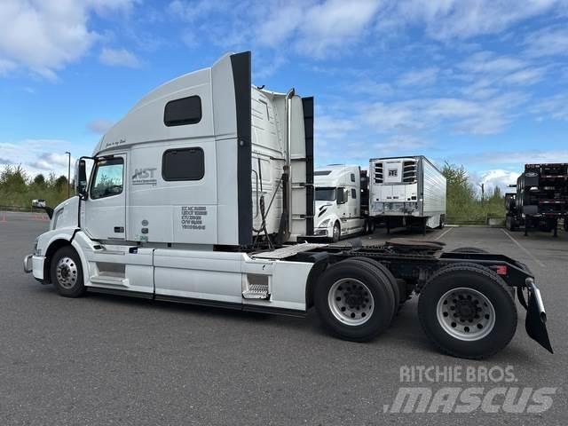 Volvo VNL 780 Влекачи