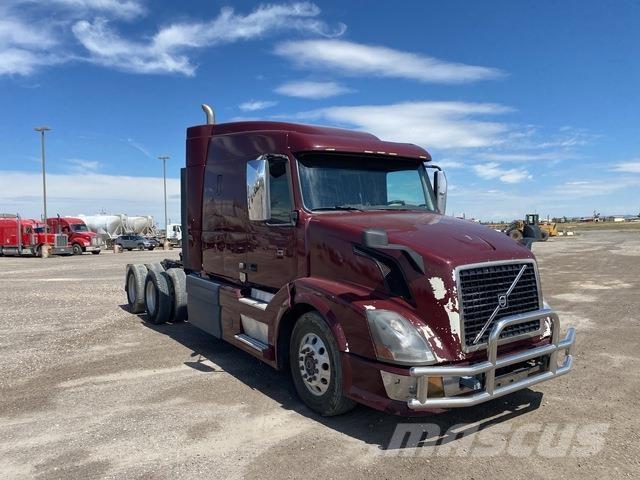 Volvo VNL630 Влекачи