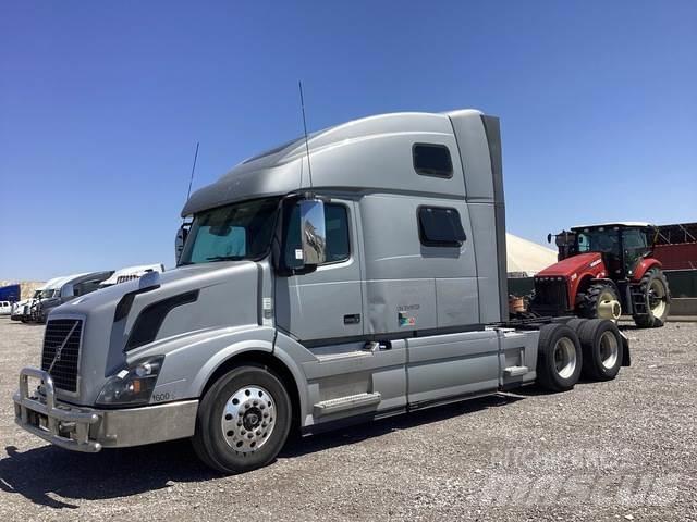 Volvo VNL64780 Влекачи