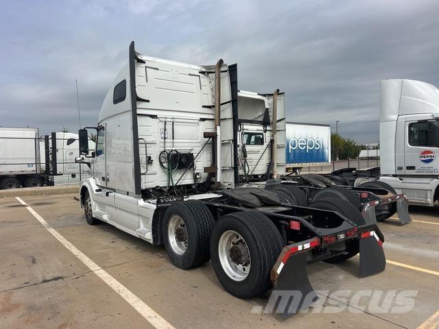 Volvo VNL64T Влекачи