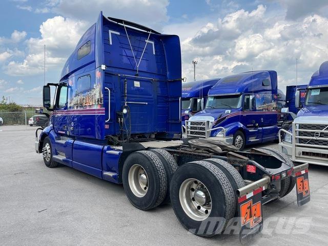 Volvo VNL760 Влекачи