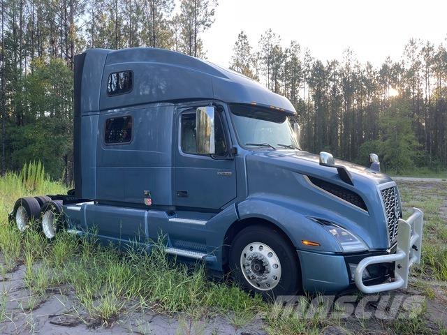 Volvo VNL860 Влекачи