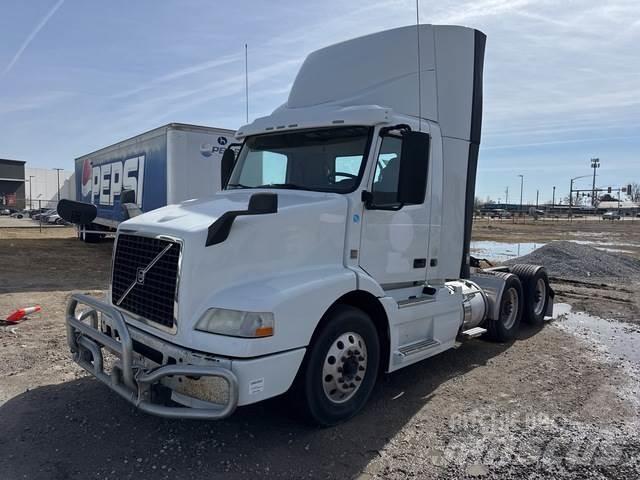 Volvo VNM Влекачи