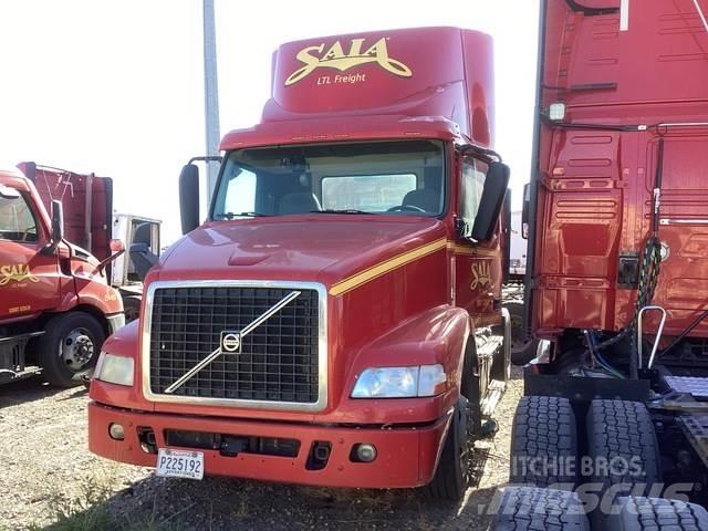 Volvo VNM Влекачи