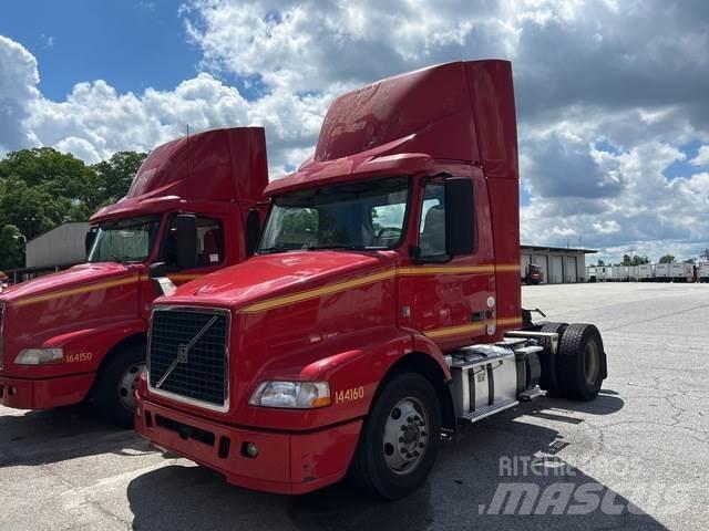 Volvo VNM Влекачи