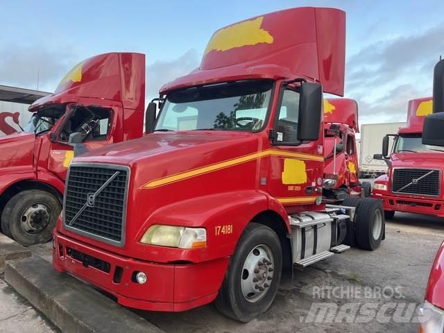 Volvo VNM Влекачи