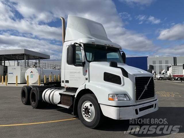 Volvo VNM Влекачи