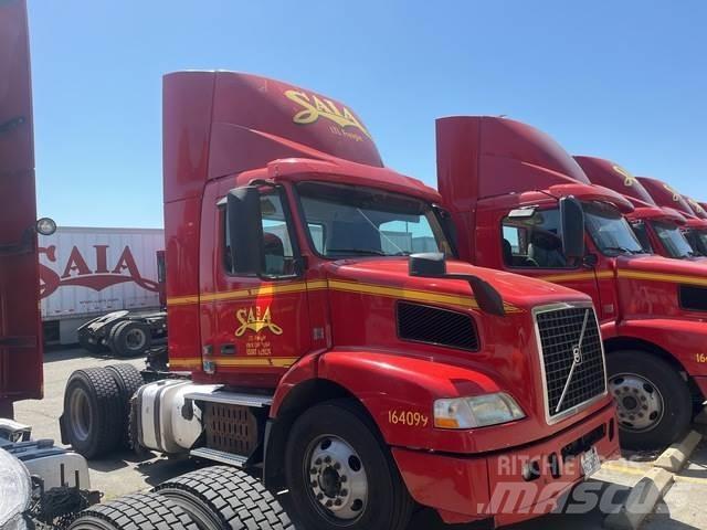 Volvo VNM Влекачи