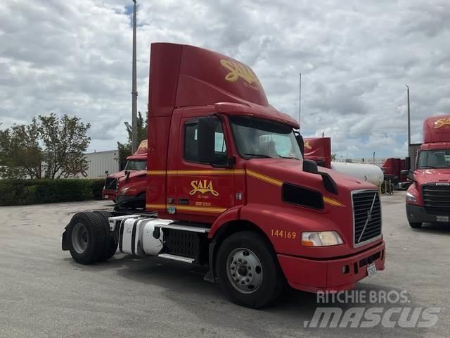 Volvo VNM Влекачи